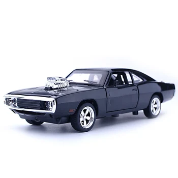 1/32 Dodge Diecasts Jucărie Trage înapoi Mașina Aliaj Metalic Cai Musculare Model de Vehicul Cu Sunet si Lumina Jucarii pentru Copii Cadou de Colectie 2