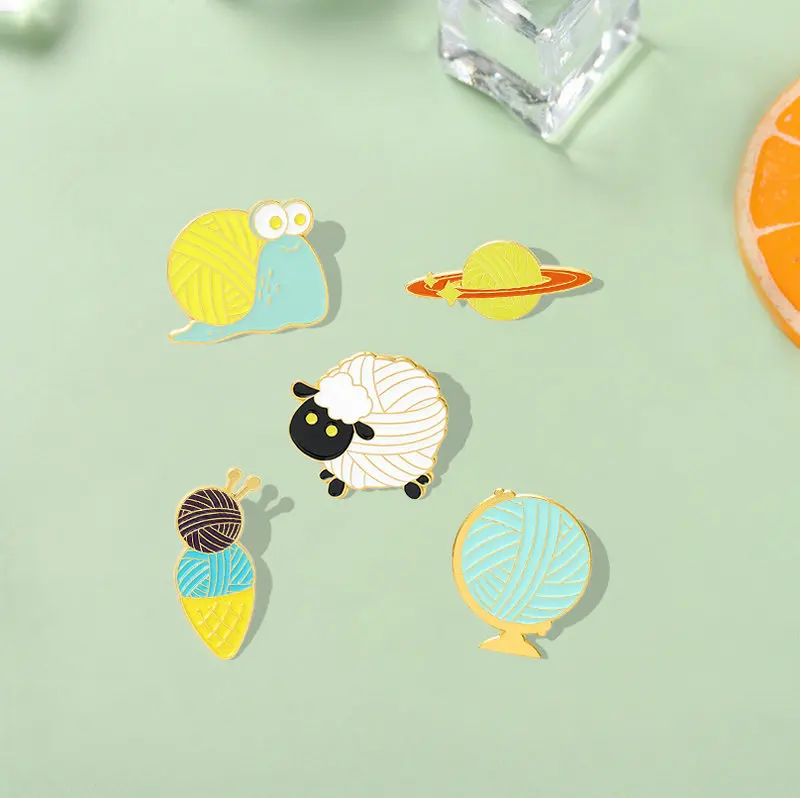 Minge de Fire Email Ace Personalizate Oile Melc Glob de inghetata Planeta Brosa Rever Insigna Sac de Desene animate Bijuterii Cadou pentru Copil Prieten