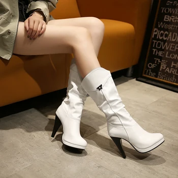 2019 moda relief microfibră piele femei cizme a subliniat toe western cizme de cowboy pentru femei la jumătatea vițel indesata pene cizme pista 5