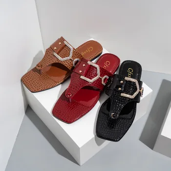 2022 Piatră Model Flip Flops Plat cu toc Sandale pentru Femei, Slide-uri de Moda Pietre Catarama Plat, Papuci de casă Lady Pantofi Casual 1