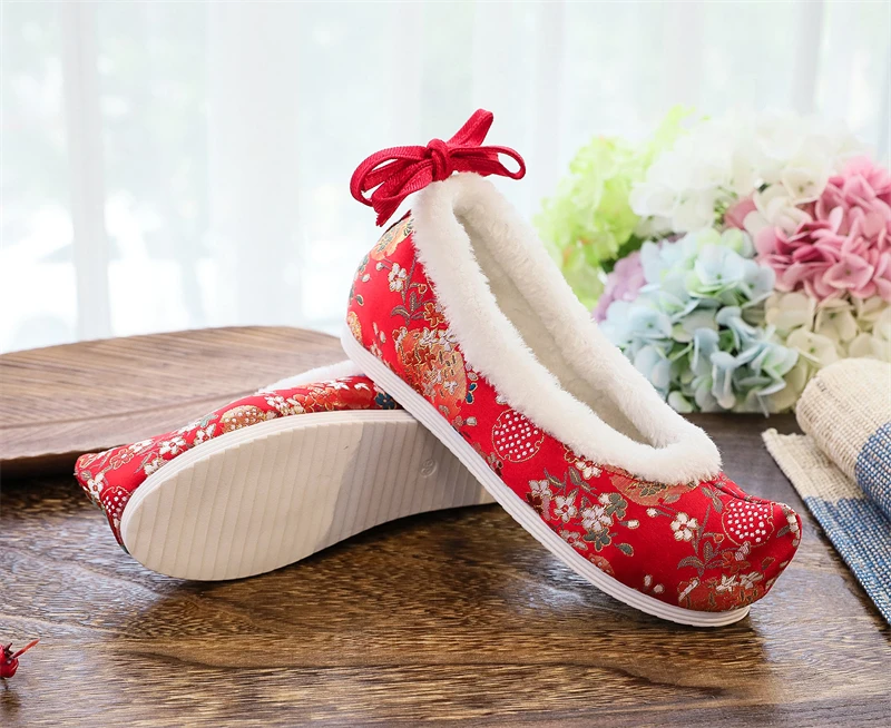 Tradițională Chineză Hanfu Pantofi Femei Vechi Apartamente Cald Iarna Ankel Bandaj Ascuns Tocuri Roșu Oriental Lolita Fata Florale Din Satin 4