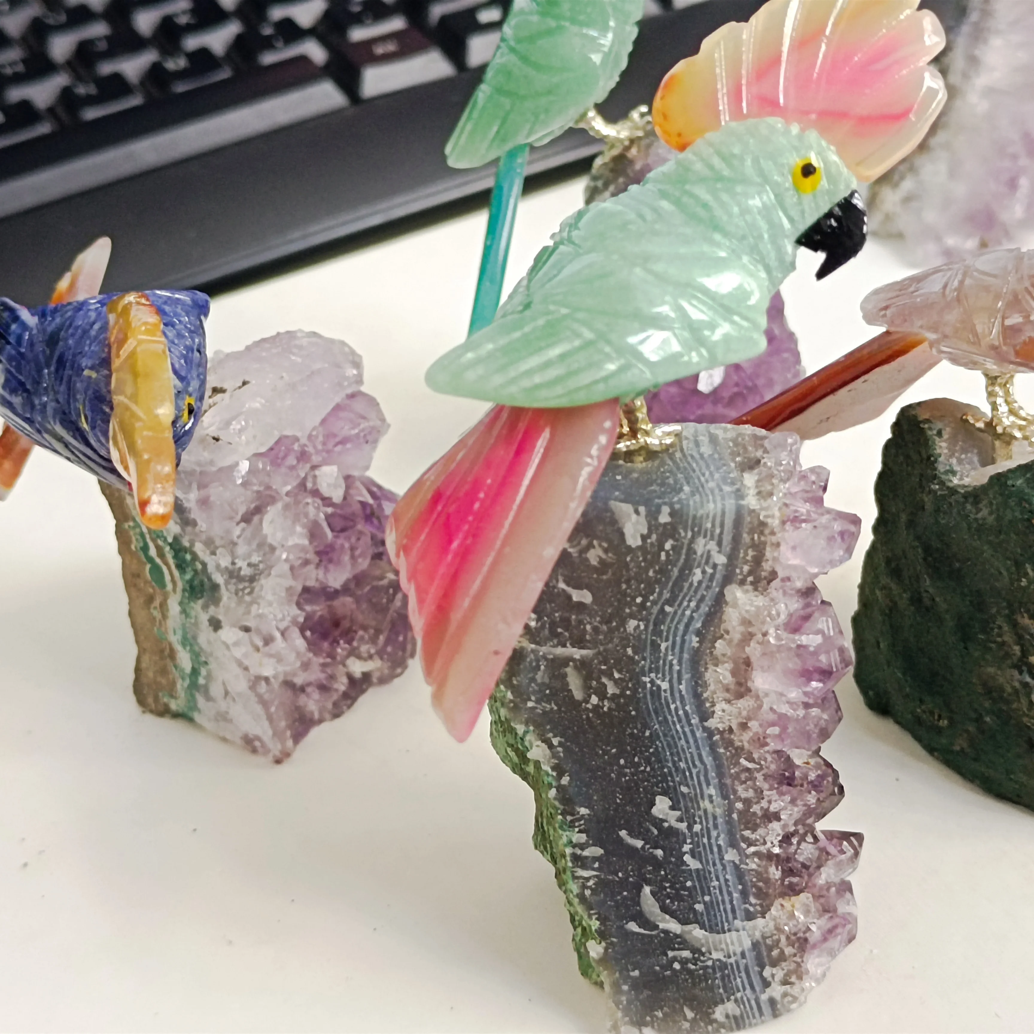1 buc piatră prețioasă Naturale cristale sculptate pasăre Figurina ametist cluster de Cristal de Cuarț Papagal pentru decor acasă 1