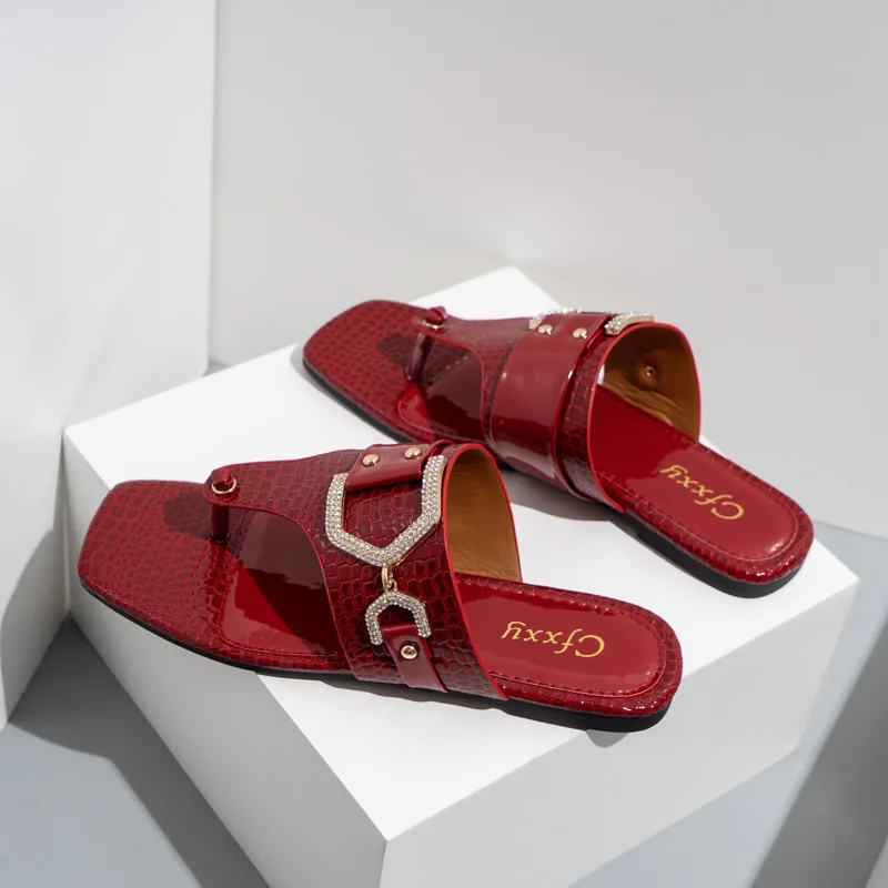 2022 Piatră Model Flip Flops Plat cu toc Sandale pentru Femei, Slide-uri de Moda Pietre Catarama Plat, Papuci de casă Lady Pantofi Casual 2